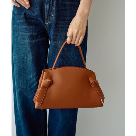 [^ԁF07000794300]TCh̃mbgfUCghCNȃnhobOBx[VbNȃJ[Oƃ}bgȎ̃U[fނ̓fC[ɂtH[}ɂ􂵂܂BRpNgȂoɕKvȏ͏\[́B莝ƌV_[2WAYdlŃV[ɍ킹Ăg܂BA4pF~zi10~20cmjFZybg{gi500mljFZykakatoo ^ JJgDzJJgDƂ̓I[XgǍŁuvӖ錾tBJJgDƂȂA킢炵uhl[̒ʂA ̐ɏ̗VѐSƃ`[~OȐFʂobOWJBVvȒɂtF~jȗvfCȂlׂ̏̈̃uhB@[J[^ԁF70-00-00590fp摜́A̓ŐFČꍇ܂Bg̃j^[ɂďi̐FČꍇ܂B25AW