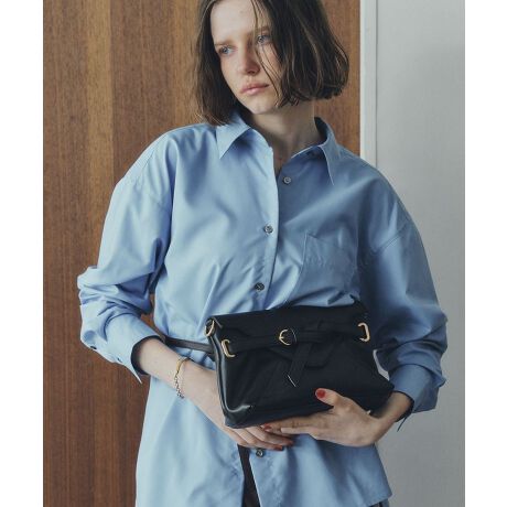 [^ԁF07000817900]炩ȍfނiȃV_[obOBRpNgȃXNGAtHɁAxgƐ؂ւCAꂽfUCɎdグ܂Bّfނ̃`F[Xgbv͎OłANb`obOƂĂg2WAYdlBigZj[V[܂ŕL􂵂܂BA4pF~zi10~20cmjFZybg{gi500mljF~fp摜́A̓ŐFČꍇ܂Bg̃j^[ɂďi̐FČꍇ܂B25AW