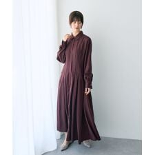 イェッカ ヴェッカ(YECCA VECCA)のタックデザインシャツワンピース