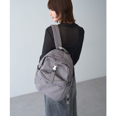 [^ԁF07000794800]Z^[xgŕ\ɃjAXAJWAȃobNpbNBjZbNXȃfUCŕLR[fBl[gɑΉ܂BƎoוɍœKȃI[v|Pbg⏬[ɕ֗ȃCi[|PbgȂǎ[͂̍͂łB̃oCJ[zFȃ|CgBg͂Aʋ΂}U[obOƂĂ߂̃ACełBA4pF~z(10cm~20cm)FZ500ml{gFZ@ystory.^Xg[[zobOll̃CtX^C𗎂Ƃ݁AgĂƂŁw炵x\łAlĺwxɂȂB@story.̃mɂ́A̕̕ɂȂ悤ɂƂz߂Ă܂B[J[^ԁF3A-1794-4fp摜́A̓ŐFČꍇ܂Bg̃j^[ɂďi̐FČꍇ܂B25AW