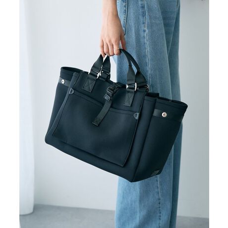 [^ԁF07000795000]肵{fBOfނŃJWAɎdĂg[gobOB_炩e͂̂lIvfނgpBtg̑傫ȃ|Pbg╡̓|PbgȂǁA@\̃fUC͂łBʂ̃Xibv{^ŗprɍ킹ăVGbgAWô|CgBfC[g͂ArWlXʊw܂ŕLV[Ŋ􂷂邨߂̃ACełBA4pFz(10cm~20cm)F500ml{gF@ystory.^Xg[[zobOll̃CtX^C𗎂Ƃ݁AgĂƂŁw炵x\łAlĺwxɂȂB@story.̃mɂ́A̕̕ɂȂ悤ɂƂz߂Ă܂B@[J[^ԁF3A-1660-4fp摜́A̓ŐFČꍇ܂Bg̃j^[ɂďi̐FČꍇ܂B25AW