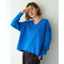 イェッカ ヴェッカ(YECCA VECCA)のVネック配色デザインニット