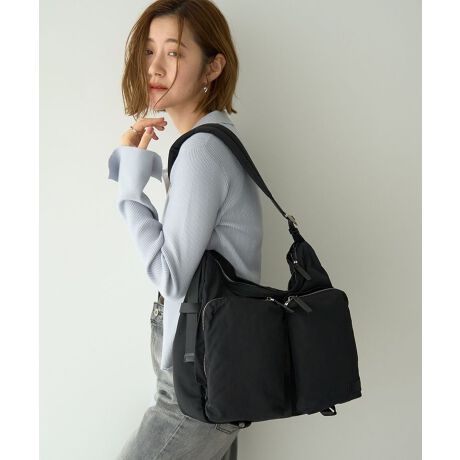 [^ԁF07000980100]ANeBuȃCtX^CɍœKȃrbOV_[obOB傫JVt@Xi[dlŉוo₵₷AA4TCYΉlXȃ}`|Pbg[@\̍͂łBJWAȐnɉ̂郁^⃌U[p[ciȃANZgvXBfC[痷s܂ŕLV[Ŋ􂷂邨߂̃ACełBfp摜́A̓ŐFČꍇ܂Bg̃j^[ɂďi̐FČꍇ܂B