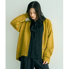 ミドル丈Vネックカーディガン