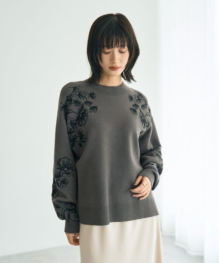 フラワー刺繍ニット | イェッカ ヴェッカ(YECCA VECCA) | マルイウェブ