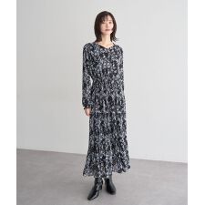 ボタニカル柄ボウタイプリーツワンピース