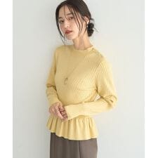 金釦ペプラムニット