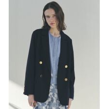 金釦テーラードジャケット