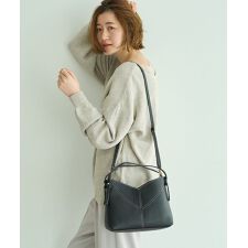 AULENTTI.レザーバッグ