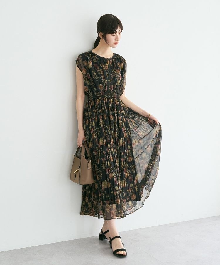 新品】YECCA VECC花柄シアー プリーツワンピース ロング丈 新品】YECCA