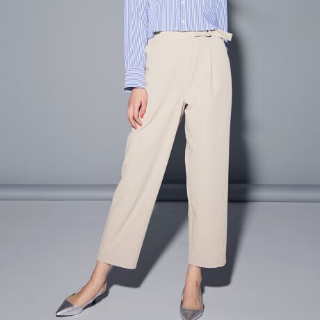 [^ԁF12-52PE02-203]sfUCtAVg[bvfUĈe[p[hpcłBZ^[vXA^ẽCLCvXBEGXg̈Ԃxg̃fBeB[AgbvX^bNCɂfUC̃ANZgɂȂ܂BEGXg땔̓SʂAbNX̂闚SnɎdグ܂Bsfށt|GXe[̃Xgb`cCfނłBȂ₩AɂȂɂKxȃh[v̂ŃbvpĉɓIfނłBccccccccFȂFʐLkF򊴁FȂnFȂ@F@􂢉ccccccccHR[f