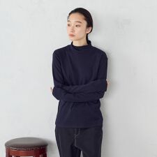 吸湿発熱 ハイネックＴシャツ