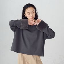 コムサイズム(COMME CA ISM)のファー　トレーナー