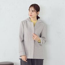 コムサイズム(COMME CA ISM)の2WAYフーデッドショートコート