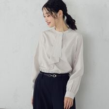 【宮城舞さん着用】ボウタイ風 ブラウス