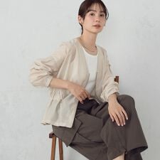 Vネック シアーブルゾン