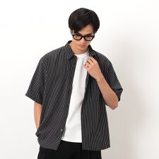 ストライププリント ショートポイントカラー 半袖シャツ