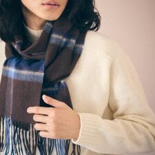 コムサイズム(COMME CA ISM)のファインウール チェック柄 マフラー