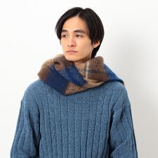 コムサイズム(COMME CA ISM)のブークレ チェック柄 マフラー