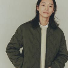 シームレスダウン MA-1 ブルゾン