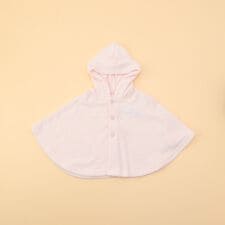 コムサイズム(COMME CA ISM)の羽アップリケ付きマント(60-80cm)