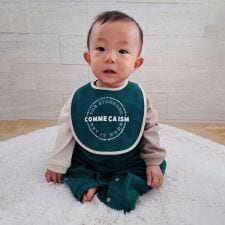 コムサイズム(COMME CA ISM)の【リバーシブル】サークルプリント スタイ