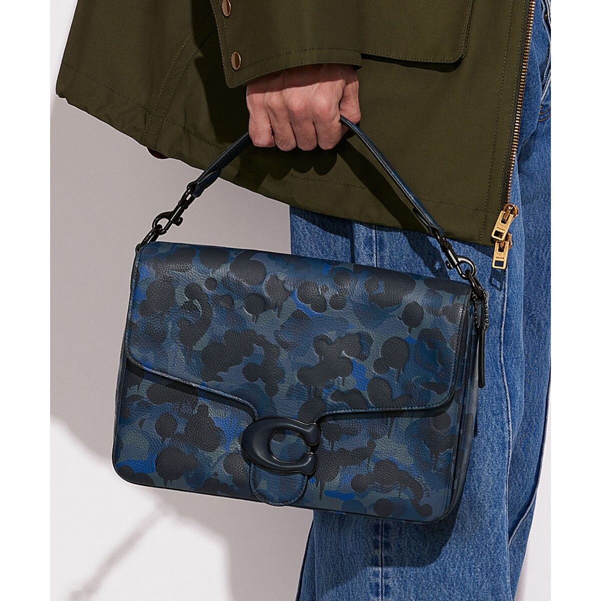 コーチ(COACH) 斜めがけ メッセンジャーバッグ | 通販・人気ランキング 