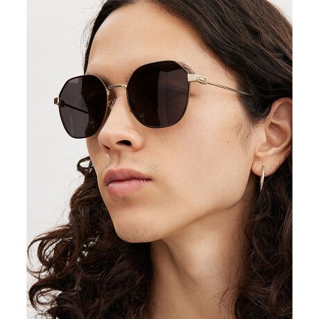 [^ԁFCL915 WIS]qWh WIgbN Eh TOX_Ȉۂ^A􉽊wIȃVGbgۓIȃTOXBevɂ̓R[`̃ACRjbNȃnO^O炢Awe[W^b`ɎdグĂ܂BEUVJbg99%ȏER[`P[XAN[jOpztEY54mmAubW20mmAev145mmAt[128mmAVn47mmEY^CvF\bhgp̃p\RX}[gtH̉ʐݒ@ɂۂ̃J[ƈقȂČꍇ܂ByCOACHɂāz1941NɃj[[NőnO[ot@bVuhłBƋ@\˔R[`iɂ́AnNtg}Vbvוɂ܂łɍs͂Aō̎gSnƃX^C͂܂BR[`ւNVbN X^CƗDꂽNIeB́Aj[[N }nb^̃tgŁA80NȏOAŏ̃R[`̊viꂽɊmꂽ̂łB1941N̑nƂ璷NoĂh邪ȂR[`̖{BiAϋvA@\AX^Cƌl{uhƎxAWF_[XɎgfUCLxɂAMtgɂ߂łBNGCeBuEfBN^[̃X`A[gEB@[X̃rWƁÃz[^Ełj[[ŃAN󂯓piCN[VujAėEC鐸_ɃCXpCAAN炵悤ɁAîÂs܂B