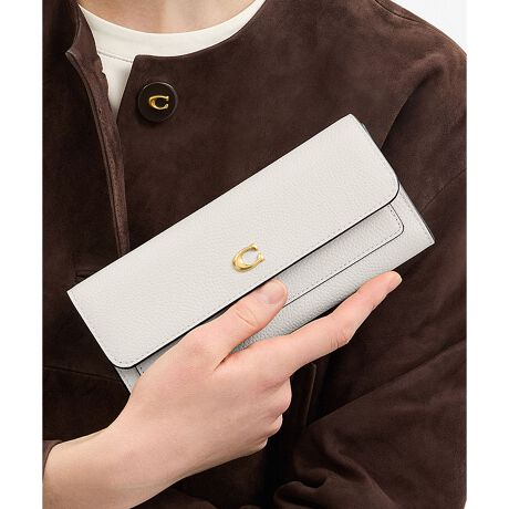 [^ԁFCAO17 B4HA]~ O tbv EHbgꂽ@\IȃfUC͂̃~Bgɂ҂ȒzłB|bVh yu U[̃RpNgȃX^CɁAR[`́gCh̃n[hEFAڂ܂BOɂ͎g₷WbvJ̃}`tKBXibv{^JƁA8̃J[hXbgƎDꂪL܂Btbvɂ́A悭gIDJ[hɕ֗ȃq[[ J[hXbgBy؃u U[ɂāzŐV̋ZpgpNȂ߂Ɗ痿߂ŎdグA؃uG{XH{Rō̂vBN₩ȐFłBϋvAƉꂪڗɂ㎿ȑfނłBE uh̏㎿Ȋvɂ钷zE |bVh yu U[E J[hXbg x 8E Di܂炸Ɏ[\jE XibvJE OɃWbvtKE c9cm x 19.5cm x }`1cmgp̃p\RX}[gtH̉ʐݒ@ɂۂ̃J[ƈقȂČꍇ܂ByCOACHɂāz1941NɃj[[NőnO[ot@bVuhłBƋ@\˔R[`iɂ́AnNtg}Vbvוɂ܂łɍs͂Aō̎gSnƃX^C͂܂BR[`ւNVbN X^CƗDꂽNIeB́Aj[[N }nb^̃tgŁA80NȏOAŏ̃R[`̊viꂽɊmꂽ̂łB1941N̑nƂ璷NoĂh邪ȂR[`̖{BiAϋvA@\AX^Cƌl{uhƎxAWF_[XɎgfUCLxɂAMtgɂ߂łBNGCeBuEfBN^[̃X`A[gEB@[X̃rWƁÃz[^Ełj[[ŃAN󂯓piCN[VujAėEC鐸_ɃCXpCAAN炵悤ɁAîÂs܂B