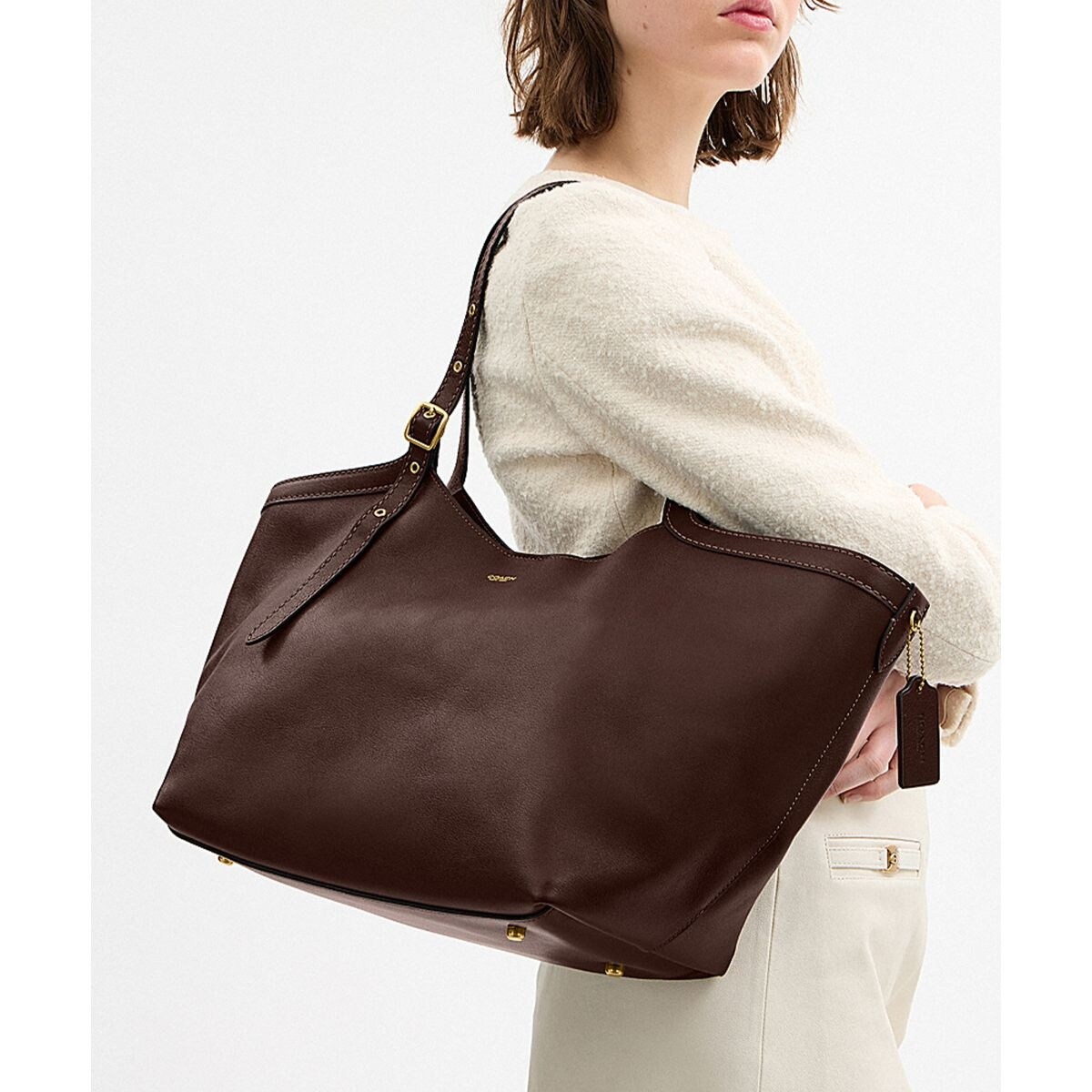 【COACH】最新作★Gramercy スエード トートバッグ グラマシー トート | コーチ(COACH) | マルイウェブチャネル