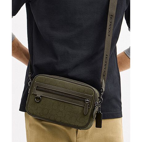 [^ԁFCBF21 RM3]eI J obOEVOl`[ WJ[hOȏɂ҂ȁA_NVbNȃfUC͂̃eIBA[JCũJobOɒz𓾂AKi܂RpNgȃobOłBVOl`[ WJ[hƃt@Ch U[ōグ܂BOɂ͏oꂵ₷|PbgtBt̃EFrOXgbvt΁A|΂ߊ|̃nYt[X^Cłg܂B R[`̃VOl`[ WJ[h́A46% TCN |GXeƁA54% WFleBu Rbgi_nێEĐAlƓy̌S߁AYfzʂ𑝉郊WFleBu_Ƃ̗p_ꂩ璲BjuhfނłBnւ̉e}R[`̎g݂_ɂAiACełByVOl`[ WJ[hɂāzD@ŐDꂽWJ[hnɁA̓Iɕ\ꂽVOl`[ p^[ȉAey݂܂BvgnɔאF򂹂FȂAۗ܂BEuh̊młNtg}VbvŎdグV_[obOi΂߂obOjEVOl`[ WJ[hAt@Ch J[t U[EɃXibvt|PbgEOɃWbv |PbgAI[v |PbgEWbvJAntEO\XgbvA{̂܂ł̒65cmi|΂ߊ|2WAYdljEc14.5cm x 23cm x }`6.5cmEz[\gp̃p\RX}[gtH̉ʐݒ@ɂۂ̃J[ƈقȂČꍇ܂B