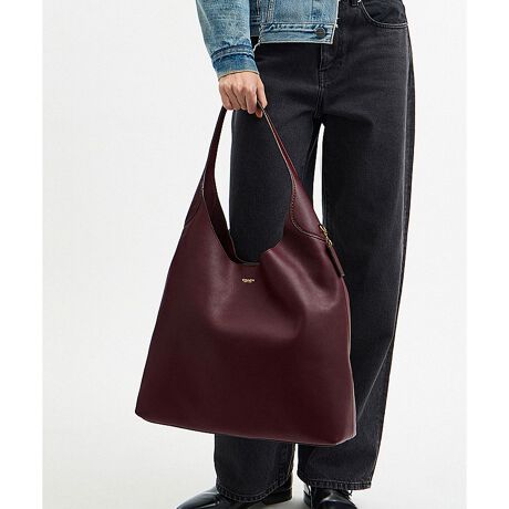 [^ԁFCU044 B4MER]ubN V_[ obO 39GKgȃ~j} VGbg͂̃ubNBLȏ_炩G̃i` OC U[ōグAj[[N̓Ɠȕ͋CYz[{[obOłBA4TCY15C` m[gp\RTCY39́AɍLXƂXy[XmہBKioꂵ₷Xibv|PbgtBL̃V_[XgbvɐSn悭tBbgAוяoɂ}OlbgJ̃X^CłBEuh̊młNtg}VbvŎdグV_[obOEi` OC U[EɃXibvt|PbgE}Olbg XibvJEnh{̂܂31.5cmEc43.5cm x 39cm x }`12cmEA4TCYA15C` m[gp\RA16C` Macbook Pro܂Ŏ[\Ed750ggp̃p\RX}[gtH̉ʐݒ@ɂۂ̃J[ƈقȂČꍇ܂ByCOACHɂāz1941NɃj[[NőnO[ot@bVuhłBƋ@\˔R[`iɂ́AnNtg}Vbvוɂ܂łɍs͂Aō̎gSnƃX^C͂܂BR[`ւNVbN X^CƗDꂽNIeB́Aj[[N }nb^̃tgŁA80NȏOAŏ̃R[`̊viꂽɊmꂽ̂łB1941N̑nƂ璷NoĂh邪ȂR[`̖{BiAϋvA@\AX^Cƌl{uhƎxAWF_[XɎgfUCLxɂAMtgɂ߂łBNGCeBuEfBN^[̃X`A[gEB@[X̃rWƁÃz[^Ełj[[ŃAN󂯓piCN[VujAėEC鐸_ɃCXpCAAN炵悤ɁAîÂs܂B