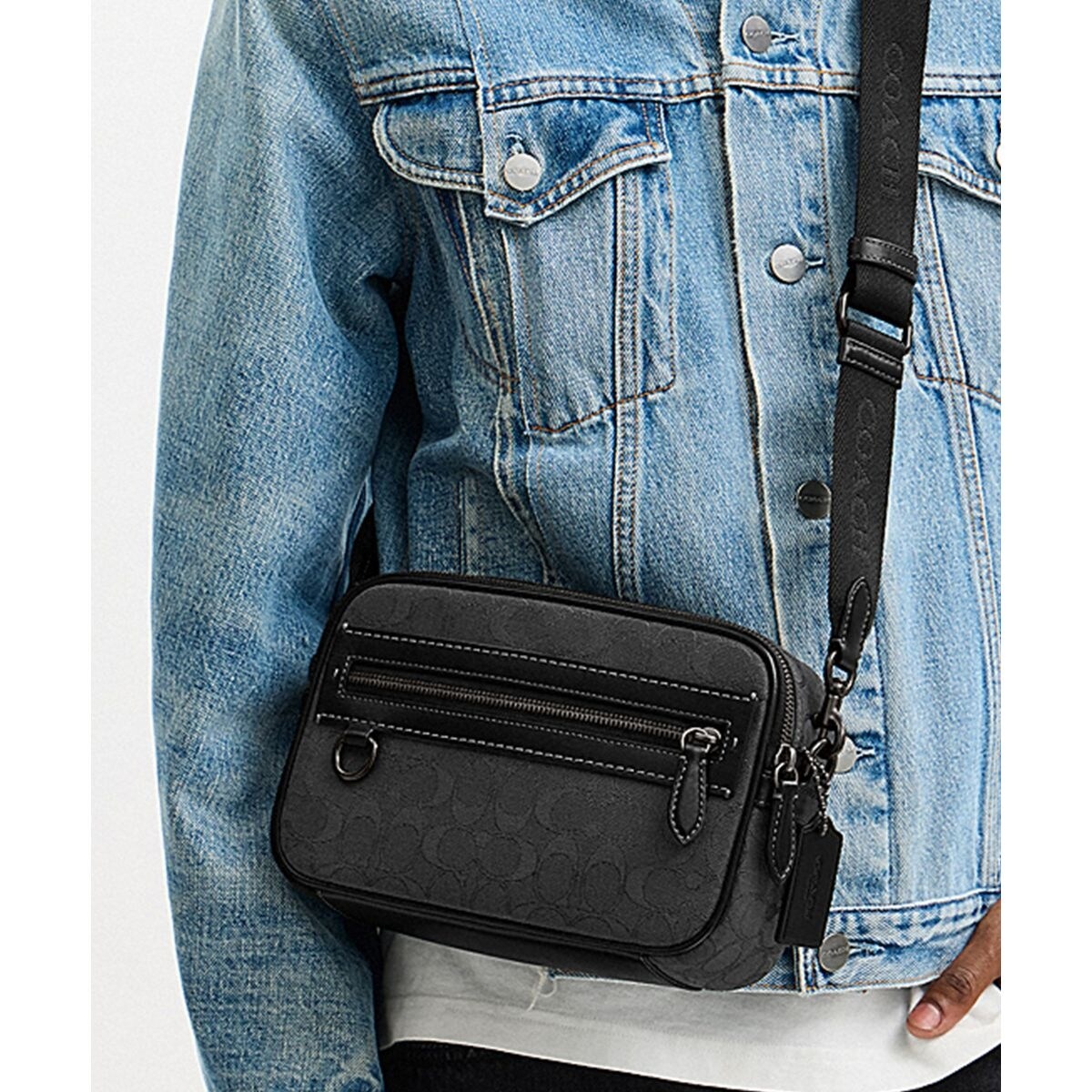 【COACH】ハンプトンズ ホーボーバッグ クリスタルジャカード ハンプトンズ ホーボー バッグ・クリスタル シグネチャー ジャ