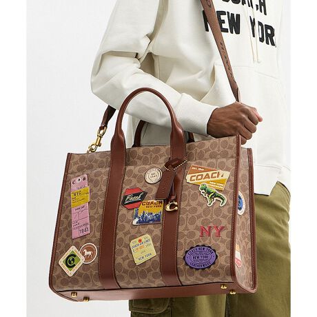 [^ԁFCBF12 XJ3]EFX[ g[gEVOl`[ LoXEpb`ꂽ@\ɗh邬ȂMYAEFX[ g[gBU[ƃVOl`[ LoXŎdĂArWlXV[ɂLXƂfUC͂łBBe[WȃX[cP[XXebJ[v킹VѐSӂpb`ڂ܂Bɐڂ₷|PbgAI[vXy[XɂA4TCY15C` m[gp\R[\BZLeBʂS̃WbvJŒgяôh܂BOɂ͒gяoɂ}Olbg Xibv |PbgBťy₩ȃEFrOXgbvt΁A|΂ߊ|̃nYt[X^Cłg܂BEuh̊młNtg}VbvŎdグg[gobOEVOl`[ R[ebh LoXAt@Ch J[t U[AX[X U[EɃWbv |PbgEOɃ}Olbg Xibv |PbgEWbv gbvJAntEnh{̂܂11cmEO\XgbvA{̂܂ł̒66cmi|΂ߊ|2WAYdljEe x 4Ec31cm x 41.5cm x }`15cmEA4TCYA15C` m[gp\RA16C` Macbook Pro܂Ŏ[\Ed1450ggp̃p\RX}[gtH̉ʐݒ@ɂۂ̃J[ƈقȂČꍇ܂B