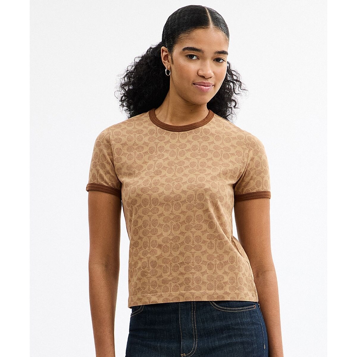 カーシヴ シグネチャー クロップド Tシャツ | コーチ(COACH カーシヴ シグネチャー クロップド Tシャツ | コーチ(COACH