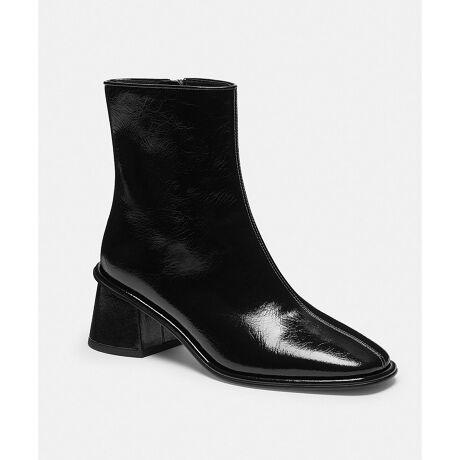 [^ԁFCCH46 BLK]WW u[eBȋɊ􂷂邷Ƃ_ȃX^C͂́AWW u[eBB₷ubNq[ɁA|bVdグ̃R[`́gCh̃n[hEFAڂ܂B^uHґȎɎdグAO[WOHŌ򊴂Y\tgU[ŎdĂ܂BTChWbvJ̃fUCɁApbh̒~̗pKȗSnłBEOCYh U[EvntAU[~Ev\[Ao[ \[EWbvJE14cmA26.5cmE6cm q[EtBbgF傫߁Ed360gEfB[XTCYfB[X TCYڈ5F22cm^5.5F22.5cm^6F23cm^6.5F23.5cm^7F24cm^7.5F24.5cm^8F25cmfUCɂĈقȂꍇ܂Bgp̃p\RX}[gtH̉ʐݒ@ɂۂ̃J[ƈقȂČꍇ܂BJ[͊Ǘp̕\LłA^O̕\LƈقȂĂ܂ByCOACHɂāz1941NɃj[[NőnO[ot@bVuhłBƋ@\˔R[`iɂ́AnNtg}Vbvוɂ܂łɍs͂Aō̎gSnƃX^C͂܂BR[`ւNVbN X^CƗDꂽNIeB́Aj[[N }nb^̃tgŁA80NȏOAŏ̃R[`̊viꂽɊmꂽ̂łB1941N̑nƂ璷NoĂh邪ȂR[`̖{BiAϋvA@\AX^Cƌl{uhƎxAWF_[XɎgfUCLxɂAMtgɂ߂łBNGCeBuEfBN^[̃X`A[gEB@[X̃rWƁÃz[^Ełj[[ŃAN󂯓piCN[VujAėEC鐸_ɃCXpCAAN炵悤ɁAîÂs܂B