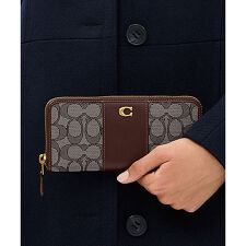 エッセンシャル スリム アコーディオン ジップ ウォレット・シグネチャー ジャカード