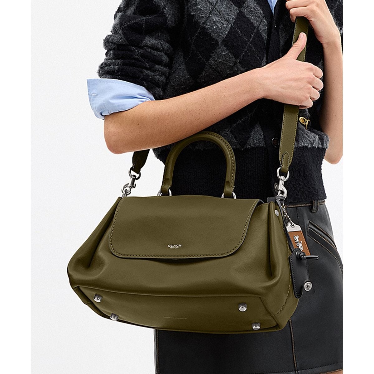 COACH　ローグ　オリーブグリーン レザー バッグ COACHローグオリーブグリーン レザー バッグ