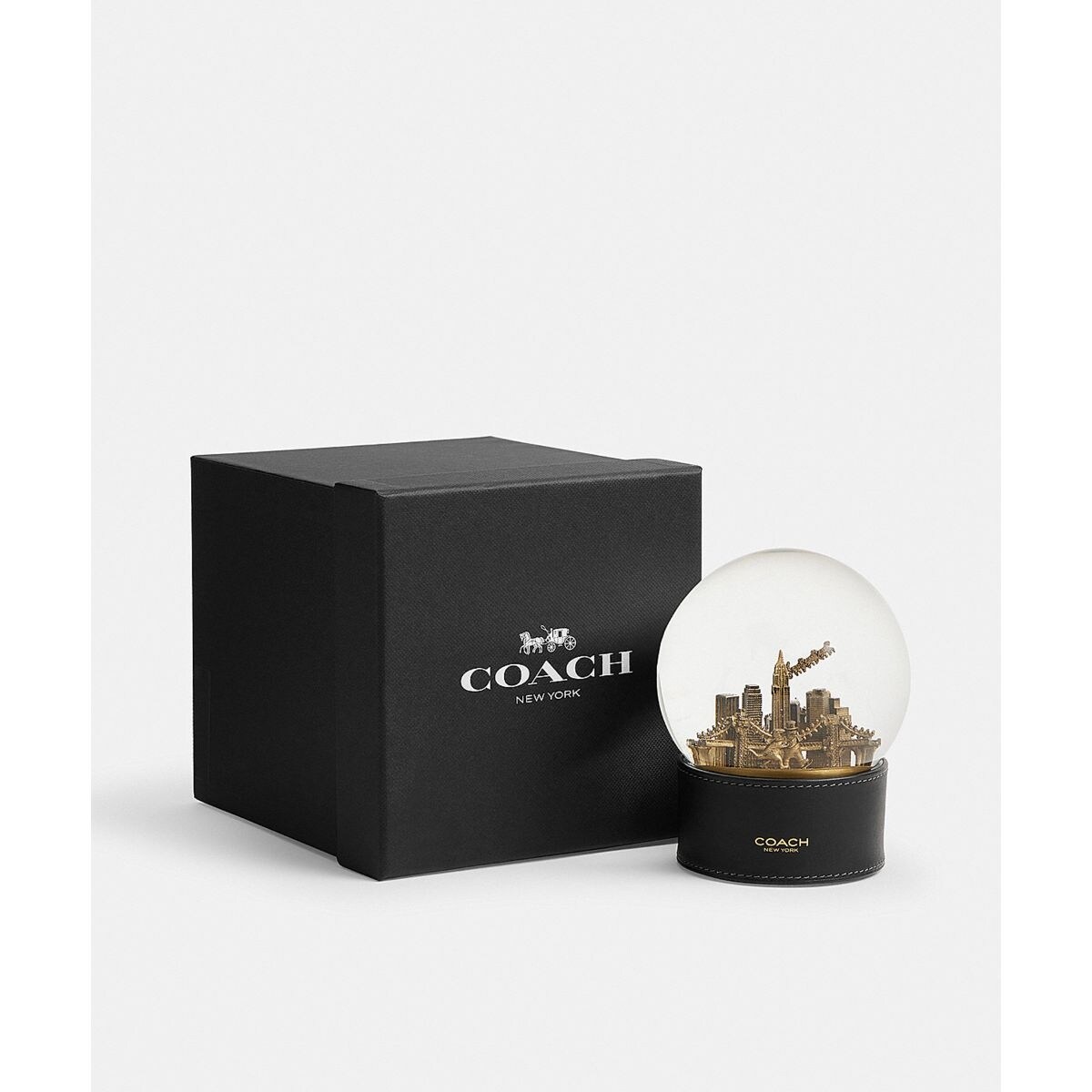 Coach スノードーム ニューヨーク Coach スノードーム ニューヨーク - メルカリ