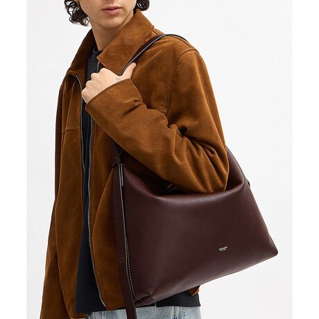 [^ԁFCDS82 MPL]bg bZW[ obO 38Ƃ~j} VGbg͂̃bgBj[[N̓Ɠȕ͋CYƂbZW[obOłBWbvJŒg܂BLȏ_炩G̃i` OC U[ōグ܂B悢TCY38́ÃXy[XA4TCY14C` m[gp\R[\BXibv|Pbgɂ͏ނ𐮗ڂē܂BXgbv̒𒲐߂āA|΂ߊ|̃nYt[X^Cłg܂BEi` OC U[AxW^u ^jO U[EɃXibvt|PbgEWbv gbvJE\XgbvA{̂܂ł̒46cmEc30.5cm x 38cm x }`9cmEA4TCYA14C` m[gp\RA16C` Macbook Pro܂Ŏ[\Ed710ggp̃p\RX}[gtH̉ʐݒ@ɂۂ̃J[ƈقȂČꍇ܂BJ[͊Ǘp̕\LłA^O̕\LƈقȂĂ܂ByCOACHɂāz1941NɃj[[NőnO[ot@bVuhłBƋ@\˔R[`iɂ́AnNtg}Vbvוɂ܂łɍs͂Aō̎gSnƃX^C͂܂BWF_[XɎgfUCLxɑAMtgł̂qlɂIтĂ܂BNGCeBuEfBN^[̃X`A[gEB@[X̃rWƁÃz[^Ełj[[ŃAN󂯓piCN[VujAėEC鐸_ɃCXpCAAN炵悤ɁAîÂs܂B