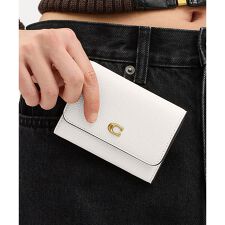 エッセンシャル フラップ カード ケース