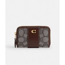 エッセンシャル スモール ジップ アラウンド カード ケース・シグネチャー ジャカード