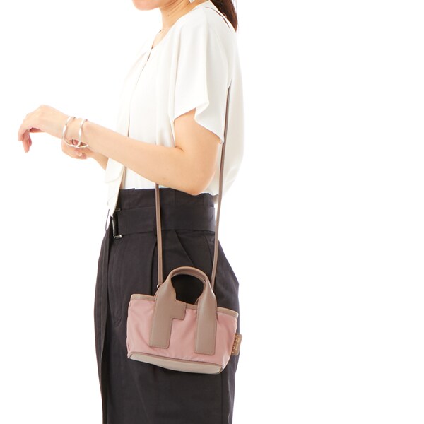 新品　FURLA PIUMA ミニ クロスボディバッグ FURLA PIUMA ミニ クロスボディバッグ | フルラ(FURLA) | マルイウェブ