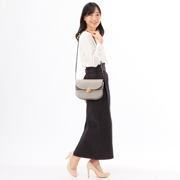【関税込】FURLA Sfera クロスボディ S FURLA SFERA S クロスボディ ラウンド | フルラ(FURLA) | マルイ