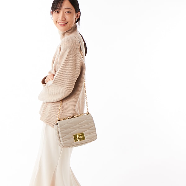 〈FURLA〉フルラ 1927 S クロスボディ 22(関税込み) FURLA 1927 S ショルダーバッグ 22 | フルラ(FURLA) | マルイ