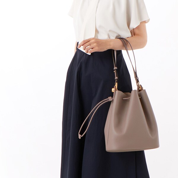 ■FURLA■Furla Sfera バケットバッグ S バケットバッグ S STUCCO GRAY Furla Sfera | Furla JP