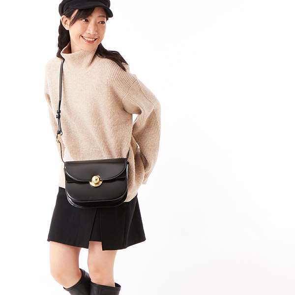 Furlaネイビー ロゴ入り長傘 ハートチャーム付き 70センチ 長傘 耐風 カラーボーダー（長傘）｜FURLA（フルラ）の
