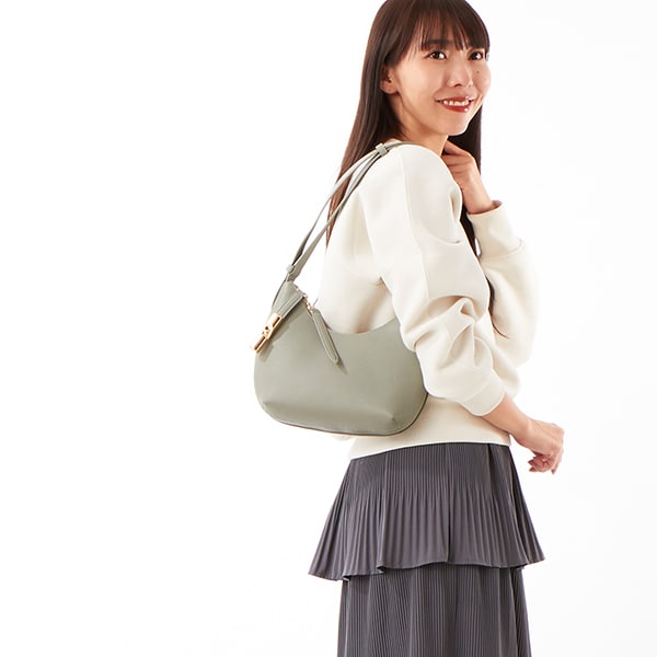 フルラ(FURLA) の一覧 | マルイウェブチャネル