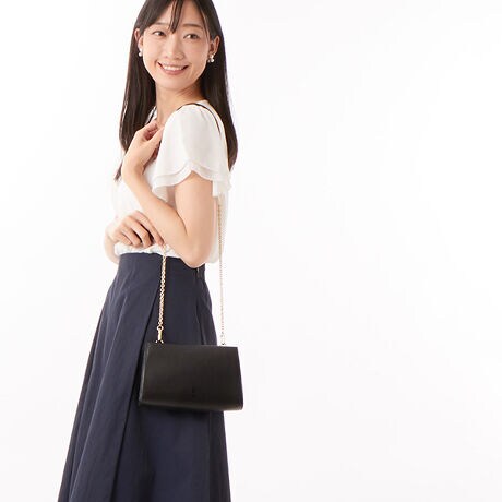 [^:8050597604787]GKgȃX^Cot }Ct(Furla Myfurla) ~j Nb`BvgeNX`[hU[gpWIgbNȑ`̃VFCvڂ܂BU[ZNVt̃`F[V_[Xgbv͎O\ŁANX{fBobOƂĂAꂽNb`ƂĂg܂B<br> <br>- ɃI[vXbv|Pbg<br>- nhXgbvtTChtbNx2<br>- }OlbgJ<br>- tgɃp`OH̃A[`SƃuhS̓ťICXgAłBSȂǈꕔ̎dlʐ^ƈقȂꍇ܂B炩߂Bi͂̍ۂ̔[íAグؖ鏑ނƂĕۏ؏ƂƂɑ؂ɕۊǂĂBiCȂǂ̍ۂɕKvƂȂ܂j