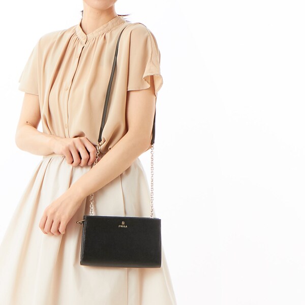 公式】FURLA CAMELIA MINI CROSSBODY | フルラ(FURLA) | マルイウェブ